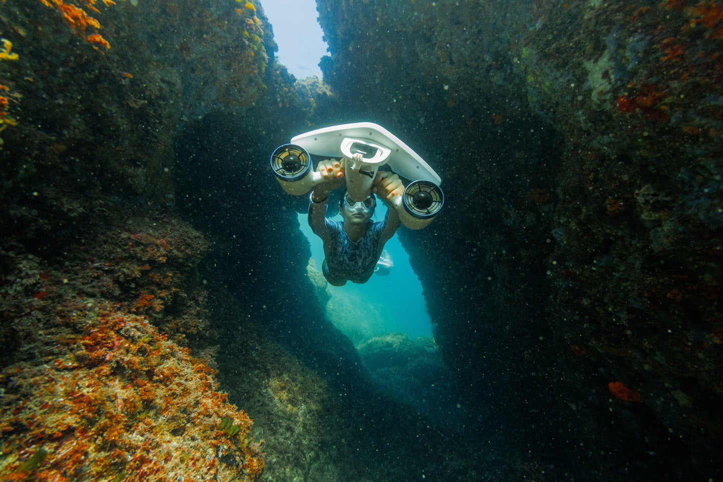 Mix Dual-Motor Underwater Scooter 3.4mph
