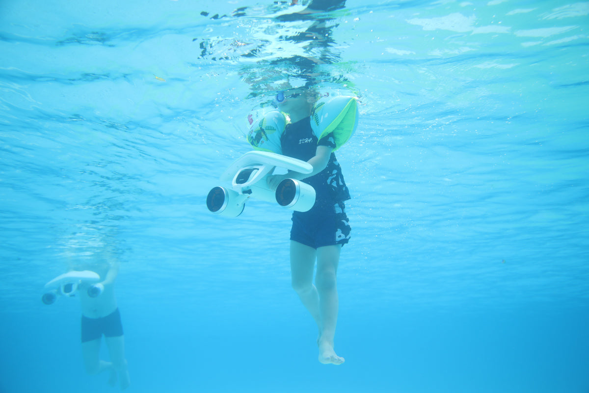 Mix Dual-Motor Underwater Scooter 3.4mph