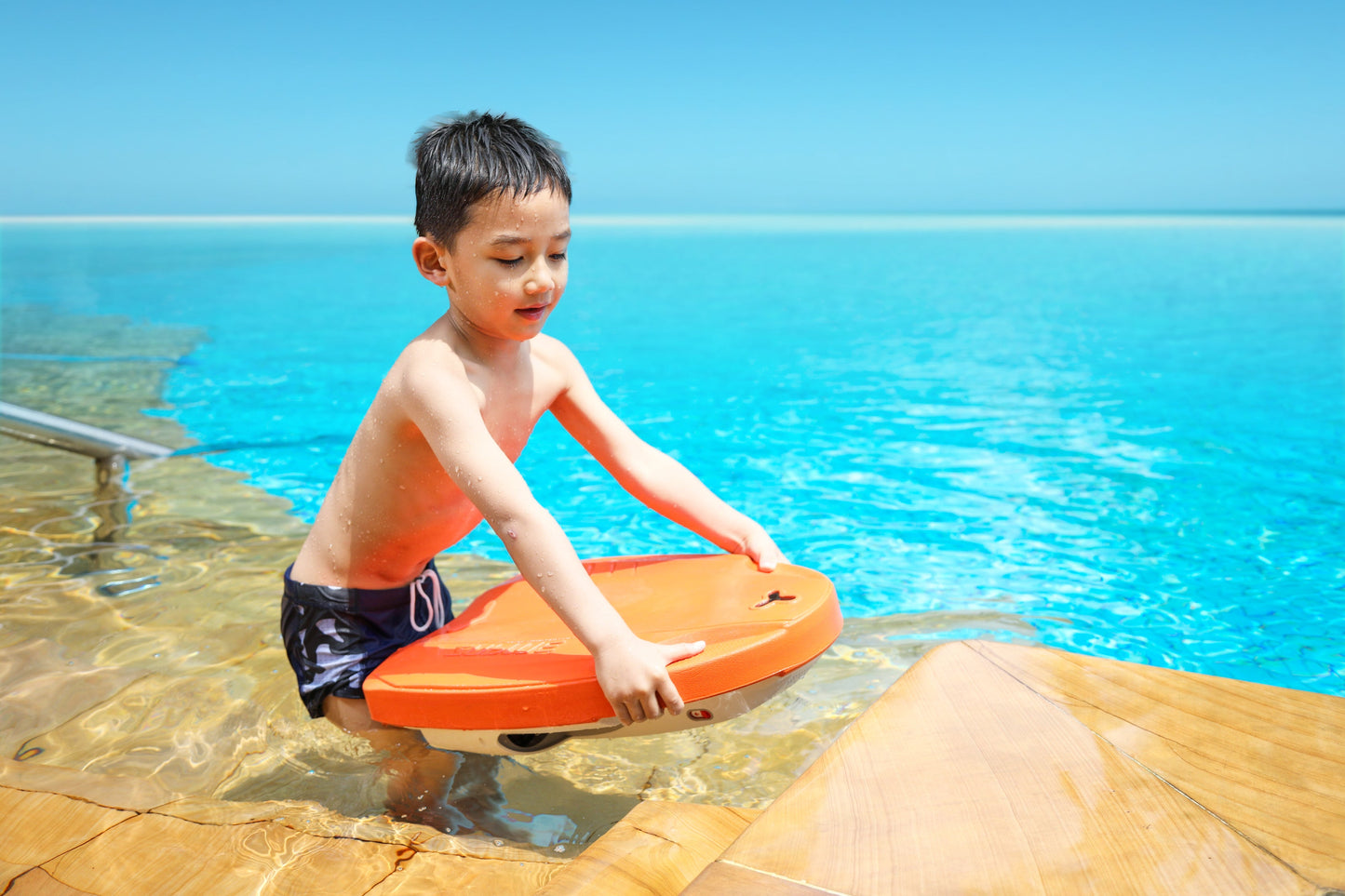Swii Electric Swimming Kickboard