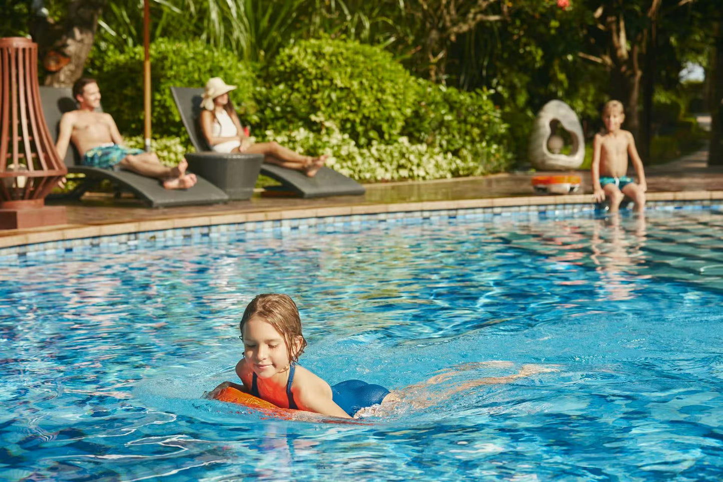 Swii Electric Swimming Kickboard