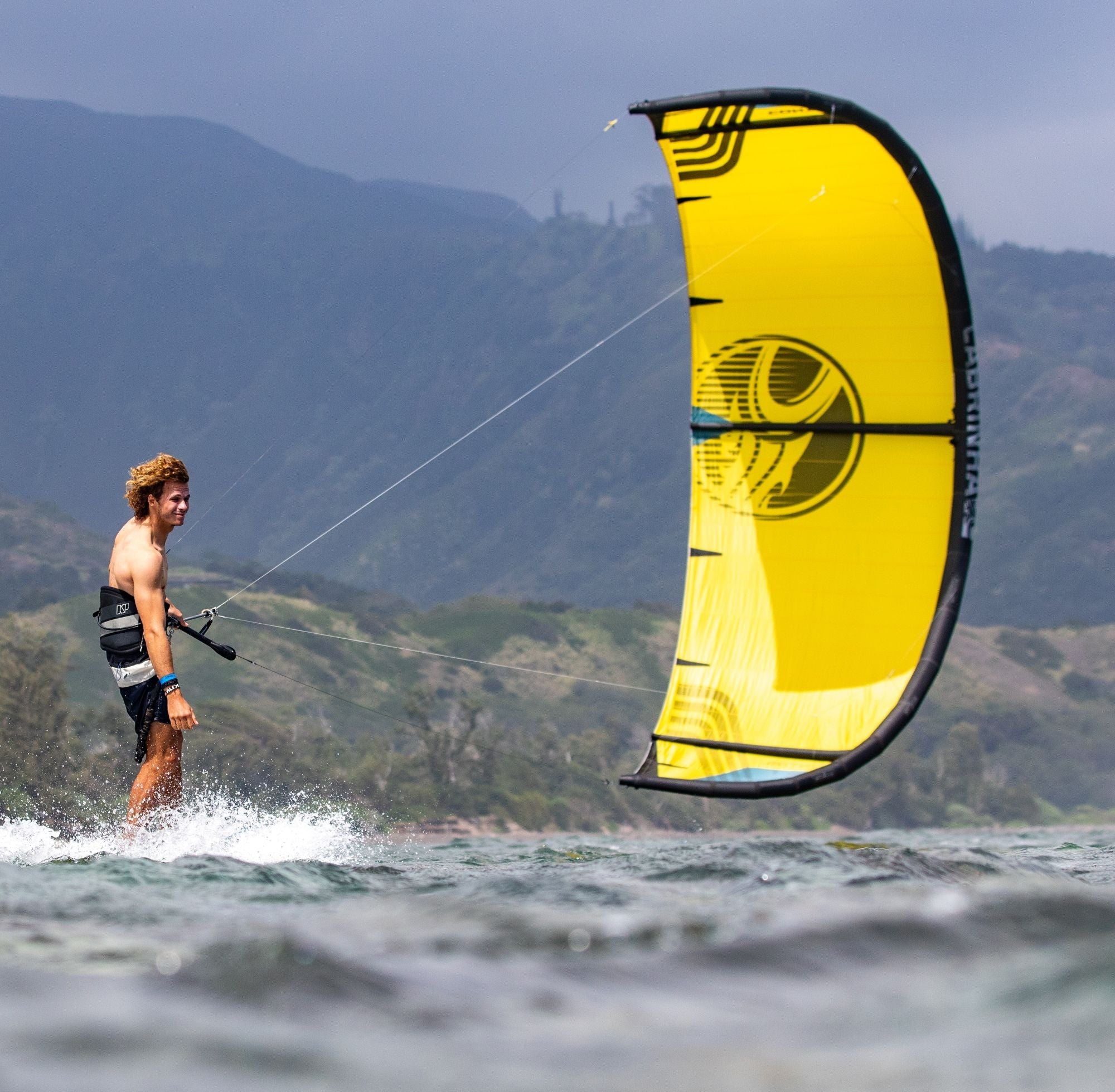 2020 Cabrinha Contra 15M 17M Kites 4