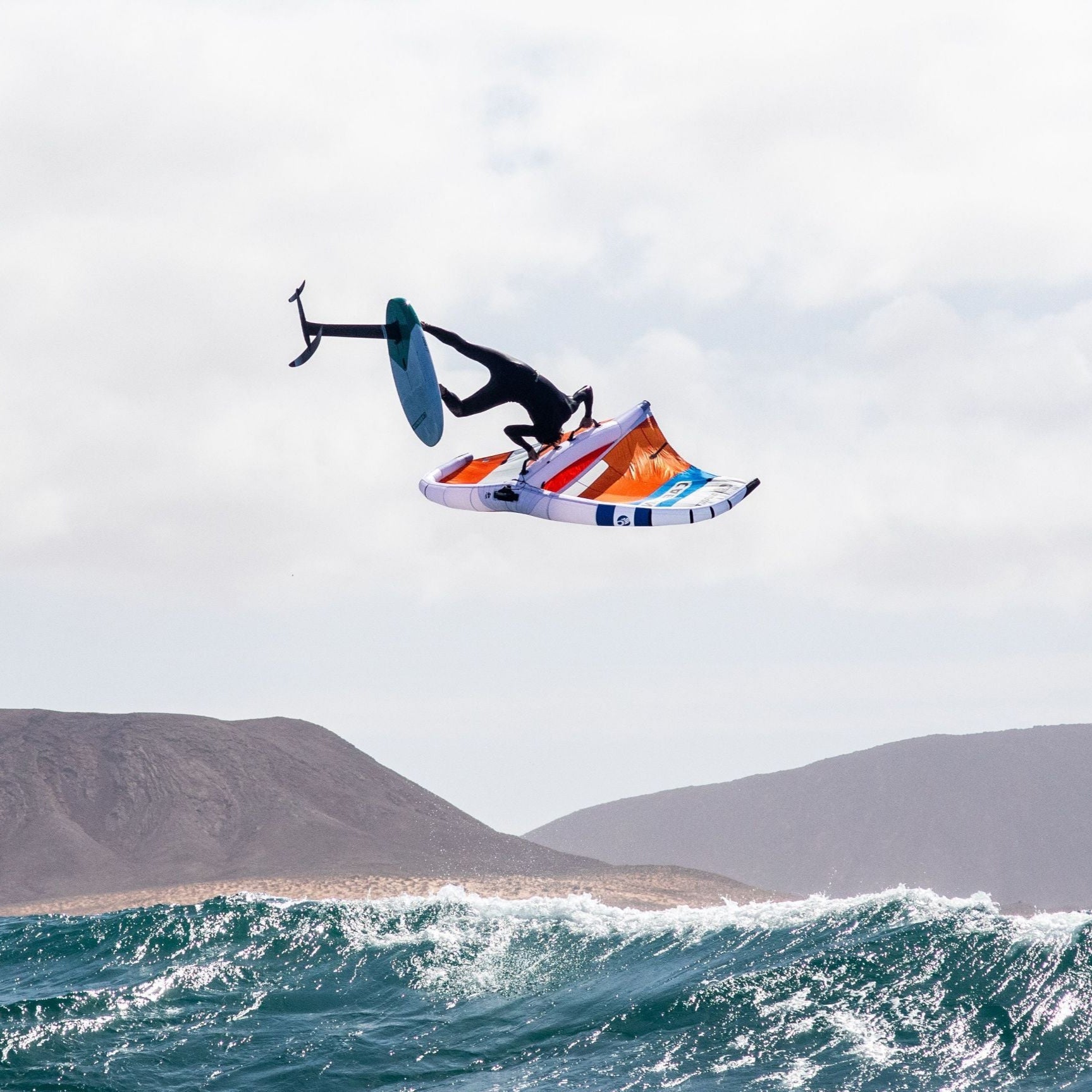 2025 Cabrinha Mantis Wing 4
