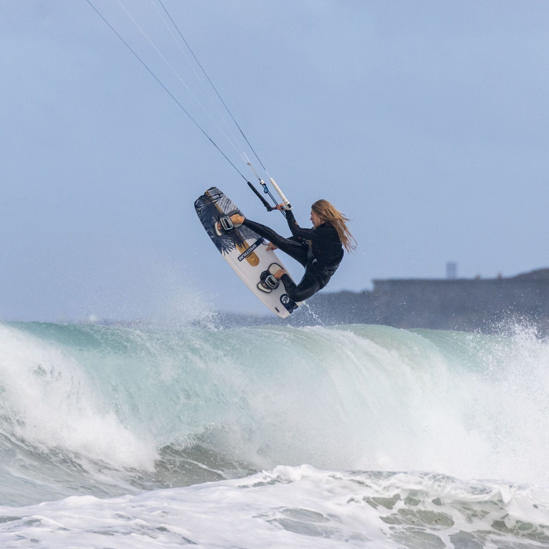 2025 Cabrinha Spectrum Twin Tip Board 3