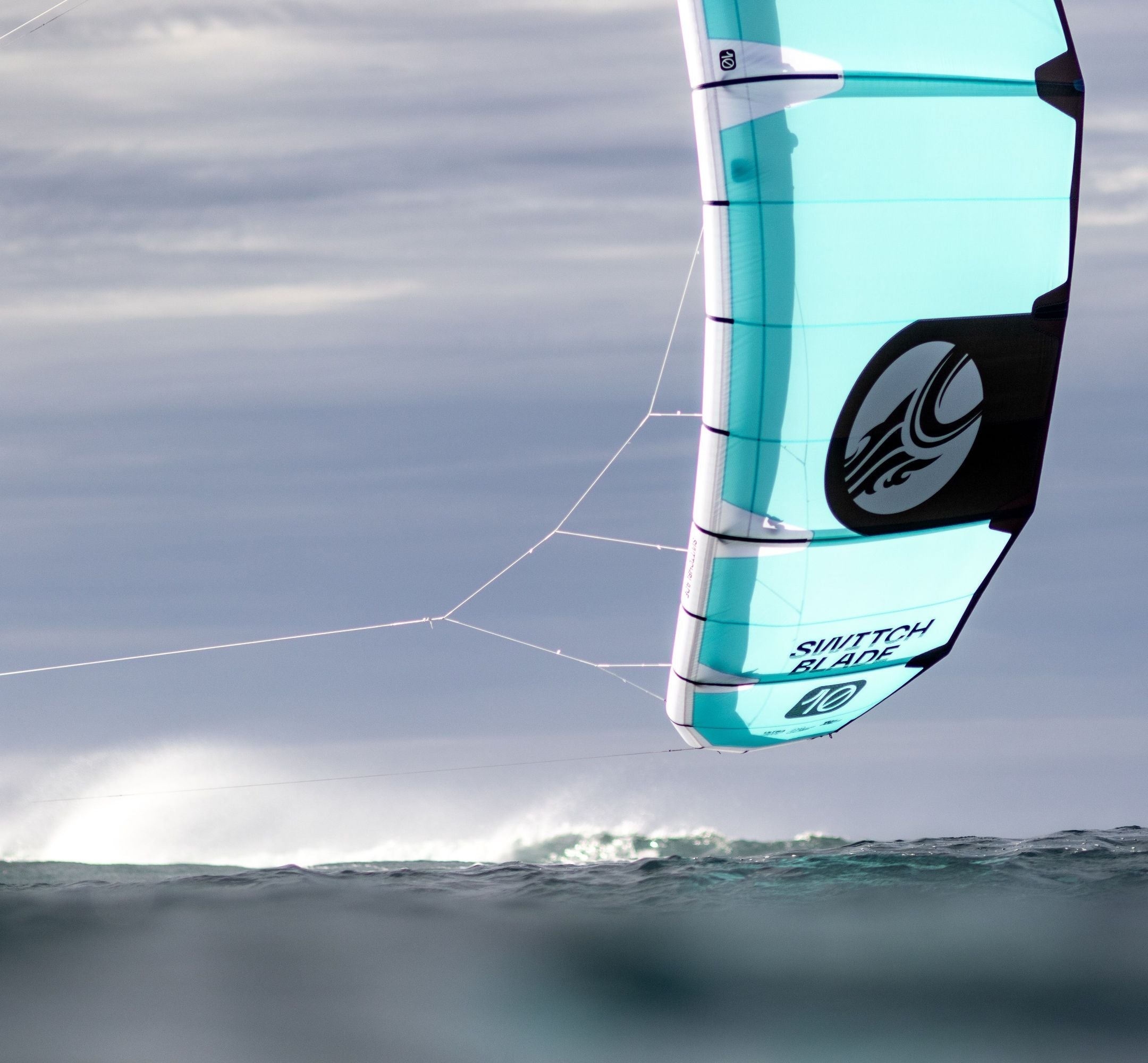 2025 Cabrinha Switchblade Apex Kite 1