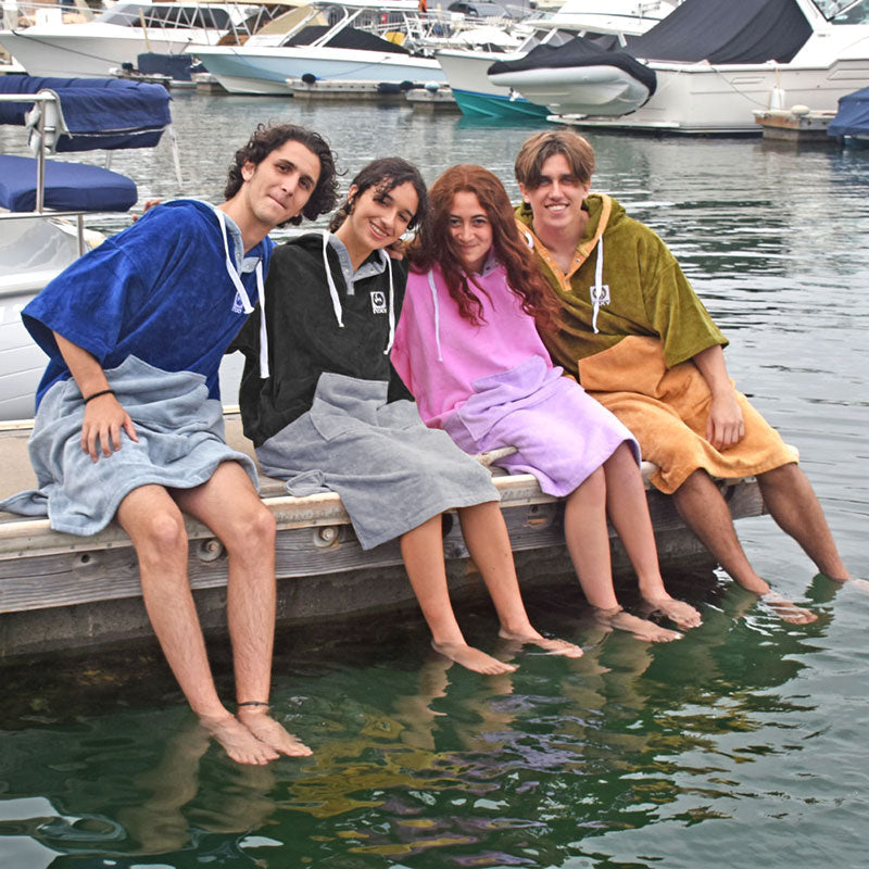 4 Colors Towel Ponchos