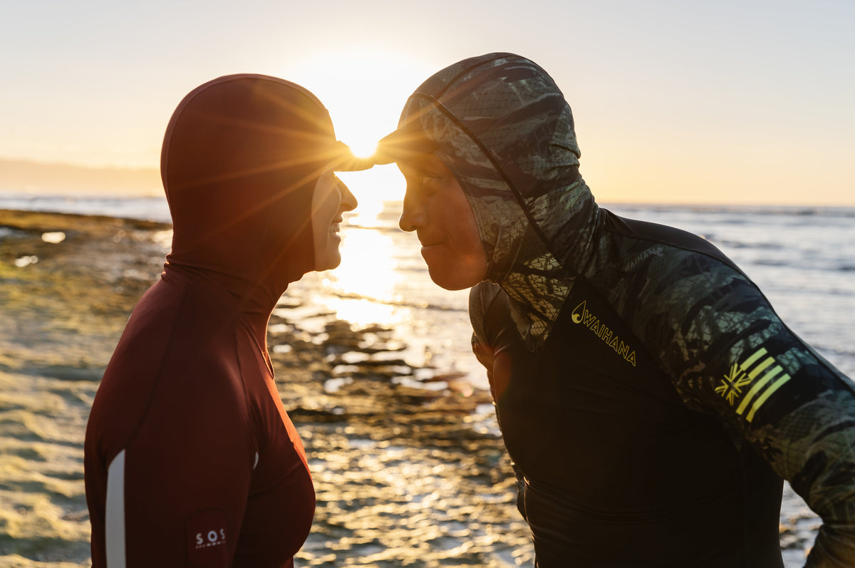 Tropicam Hooded Surf Rashguard 14