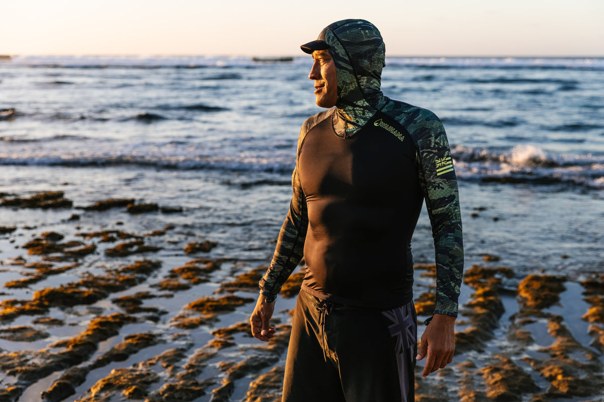 Tropicam Hooded Surf Rashguard 15
