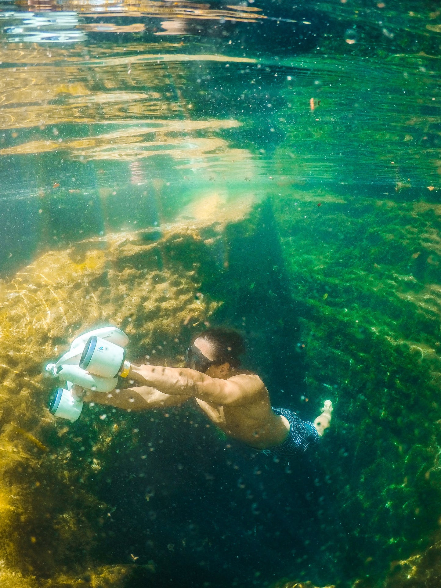 Mix Dual-Motor Underwater Scooter 3.4mph