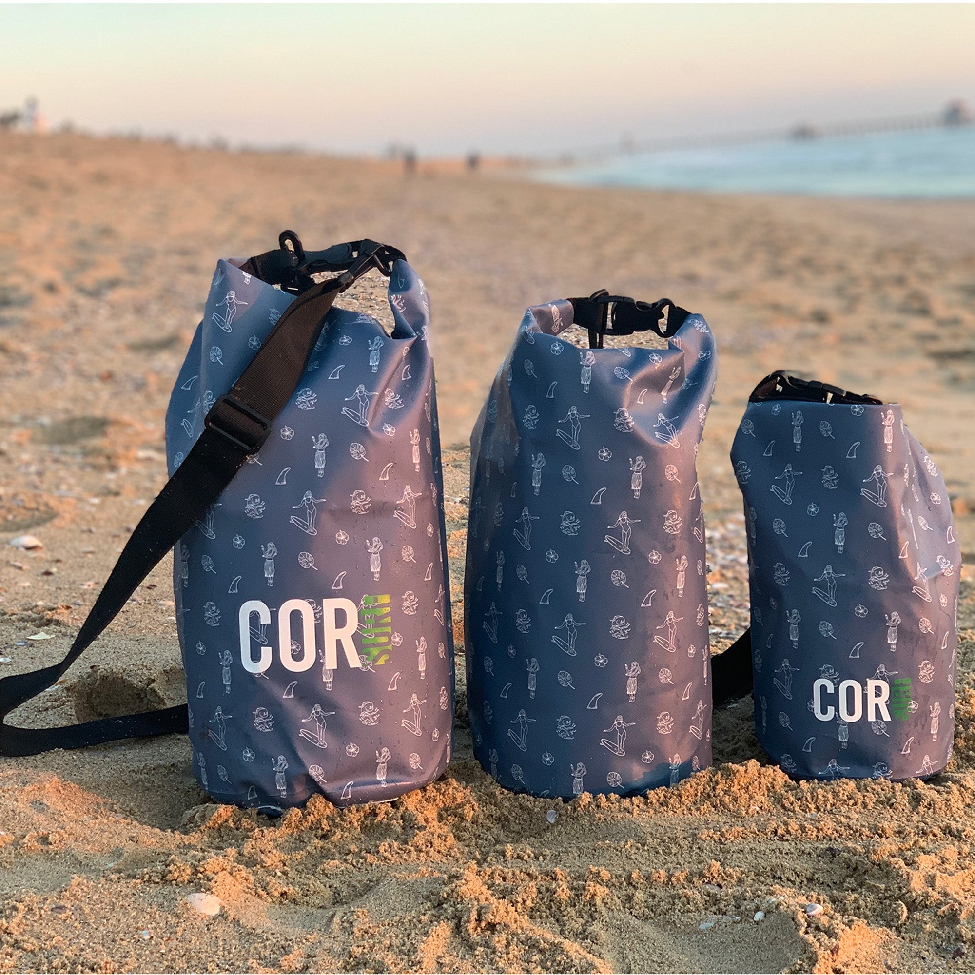 Hawaiian Dry Bags On The Beach 2000X2000
