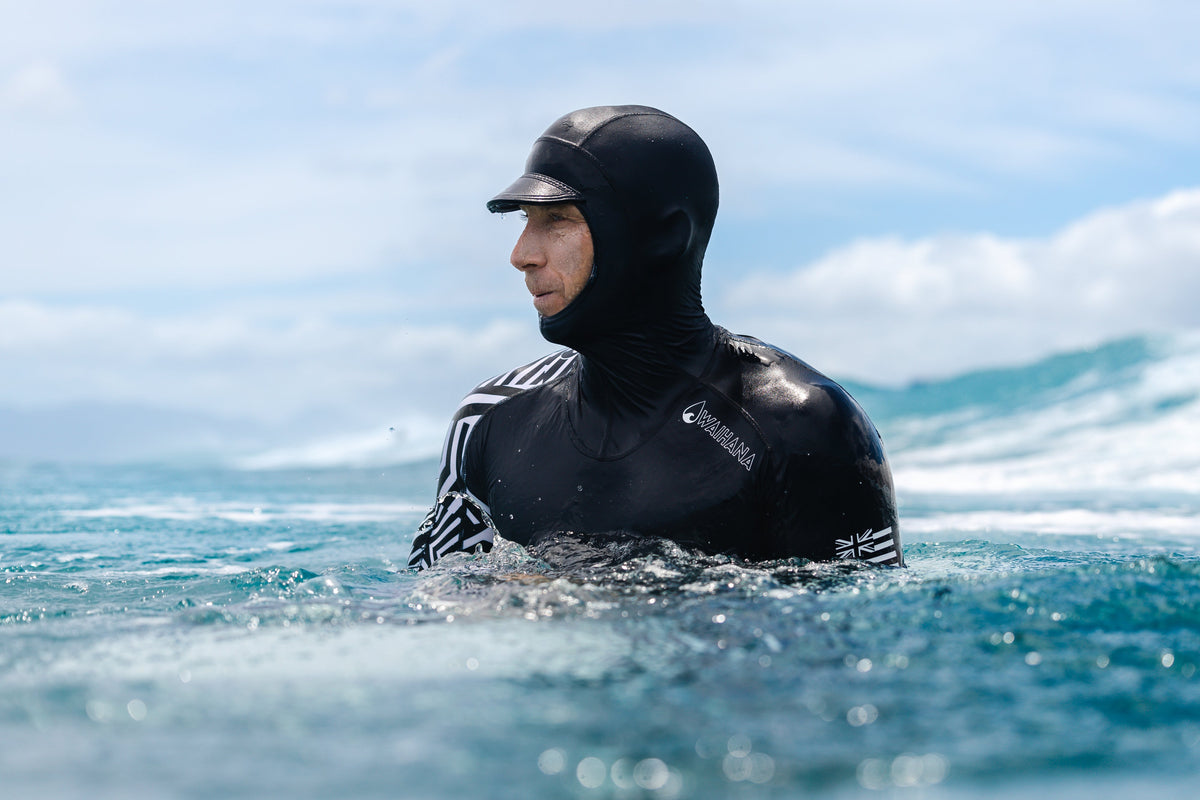 Black Carvico Hooded Surf Rashguard 11