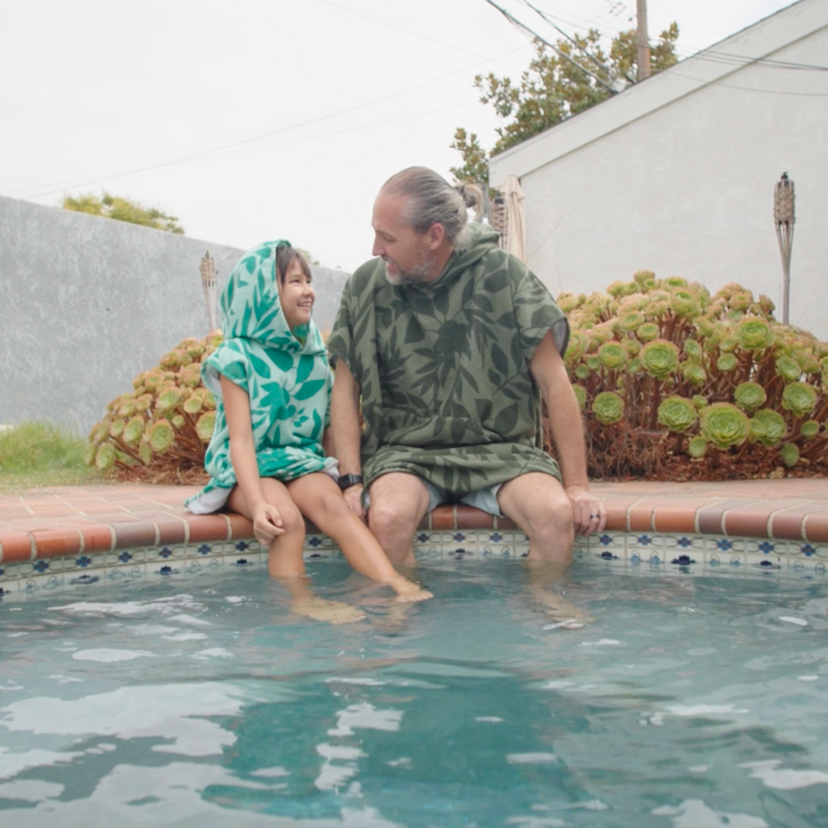 Kona Kailua Changing Towel Poncho Lyla Andy