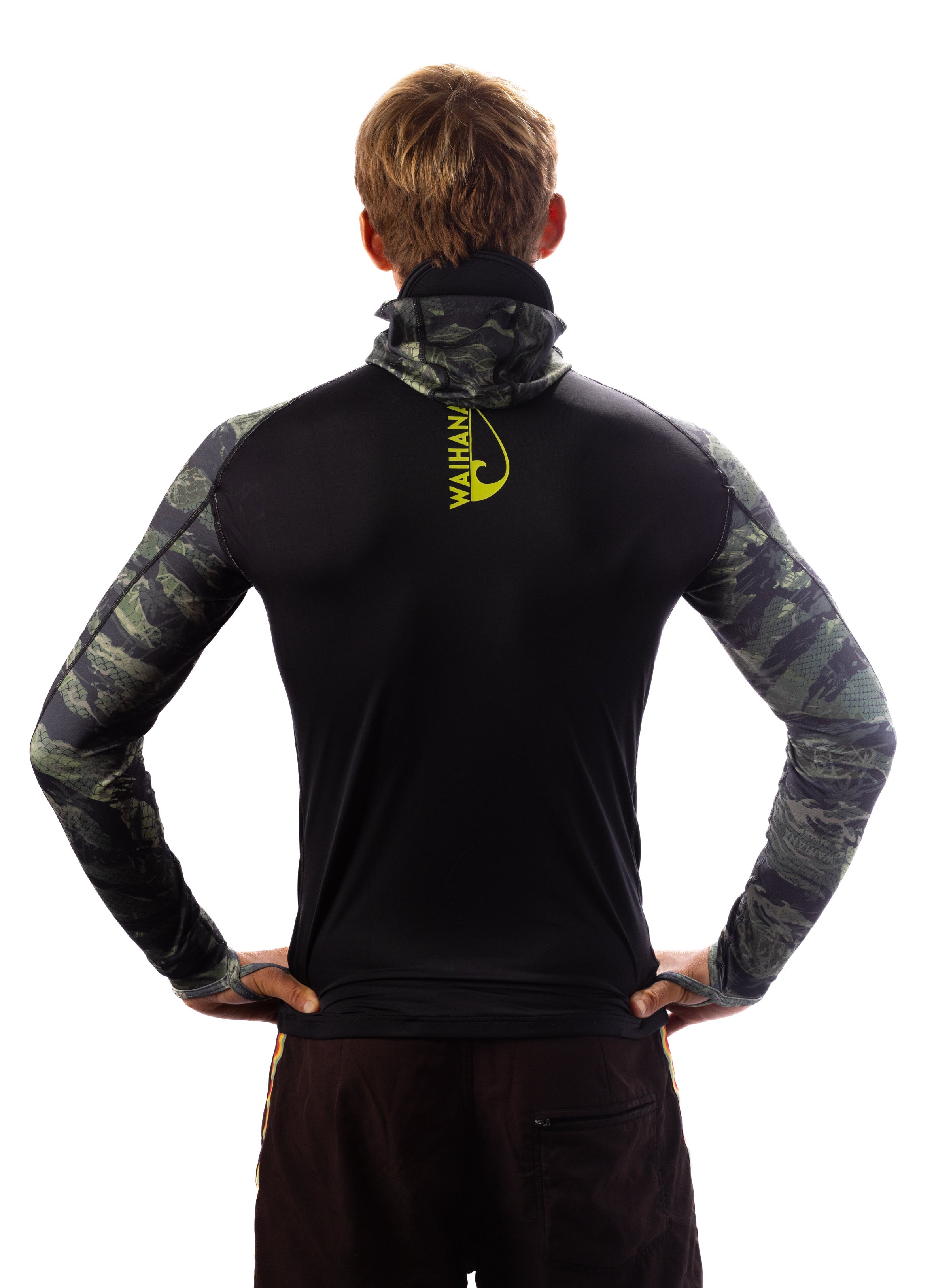 Waihana Tropicamhoodedsurfrashguard 3