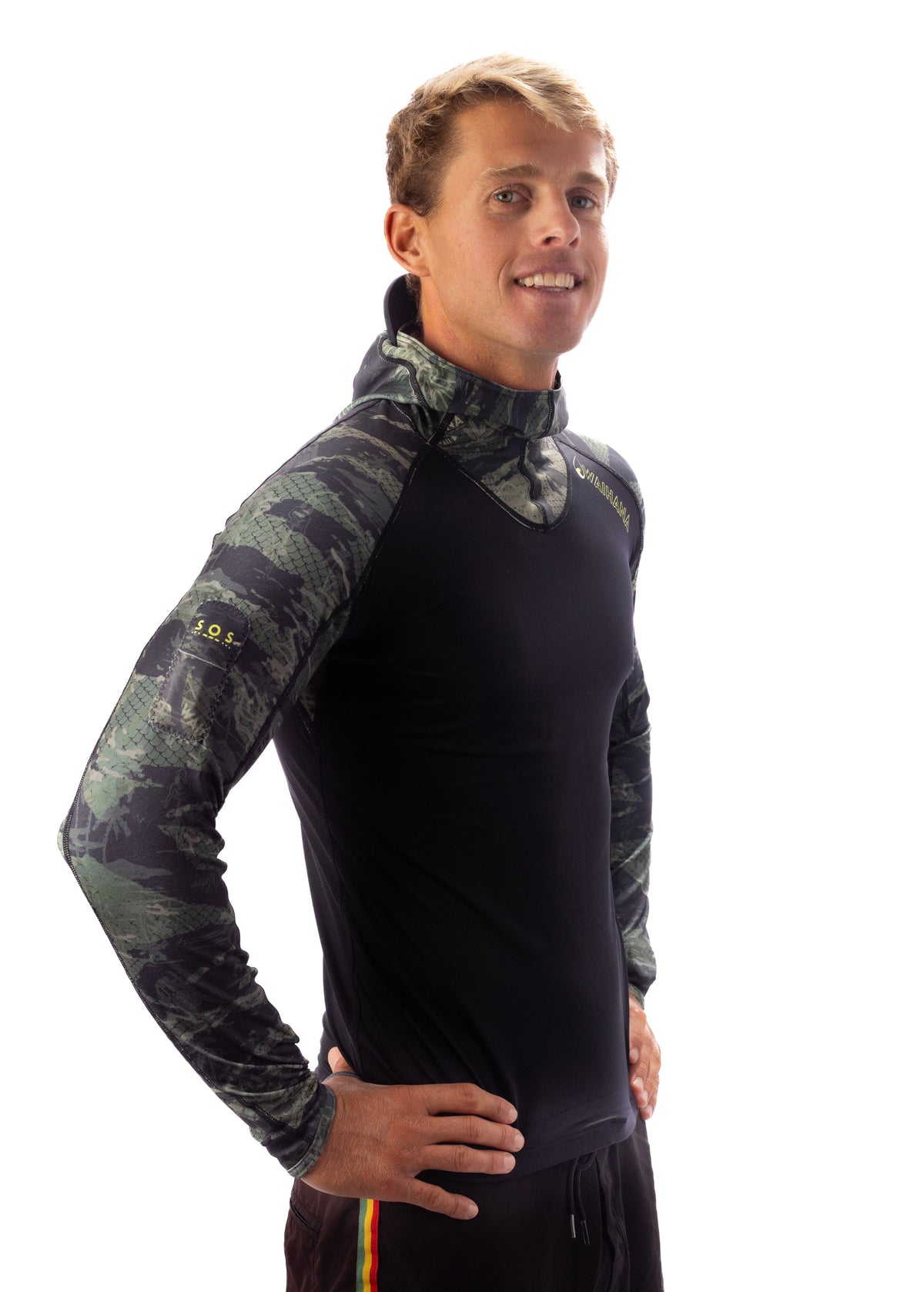 Waihana Tropicamhoodedsurfrashguard 4