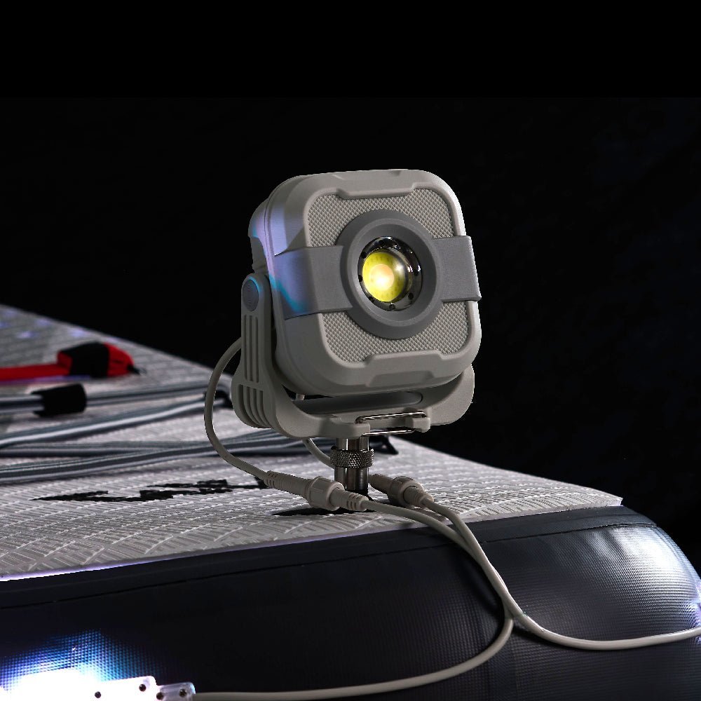 Aqua Marina Glow Bt 24Gl All Around Isup With Ambient Light System And Safety Leash 10Ft Sak48269 524728