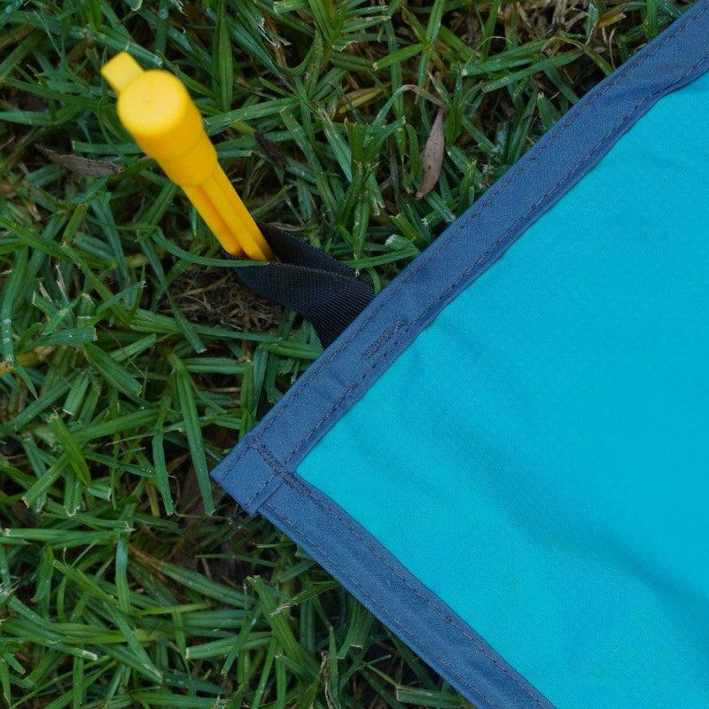 Landing Mat Amazon Pushing Pin Aqua