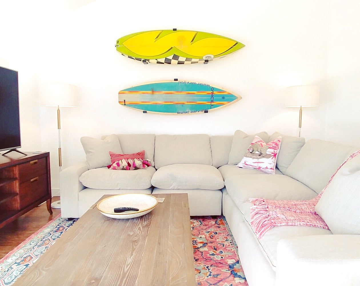Kirra Minimalist Surfboard Display Rack Holds 30 Lbs 3